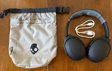 Skull Candy Crusher Evo Wireless Headphones with dry bag