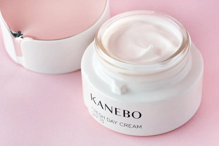KANEBO Fresh Day Cream 40ml Face Moisturizer Sunscreen Primer SPF 15 Skin Care - Image 2 of 3
