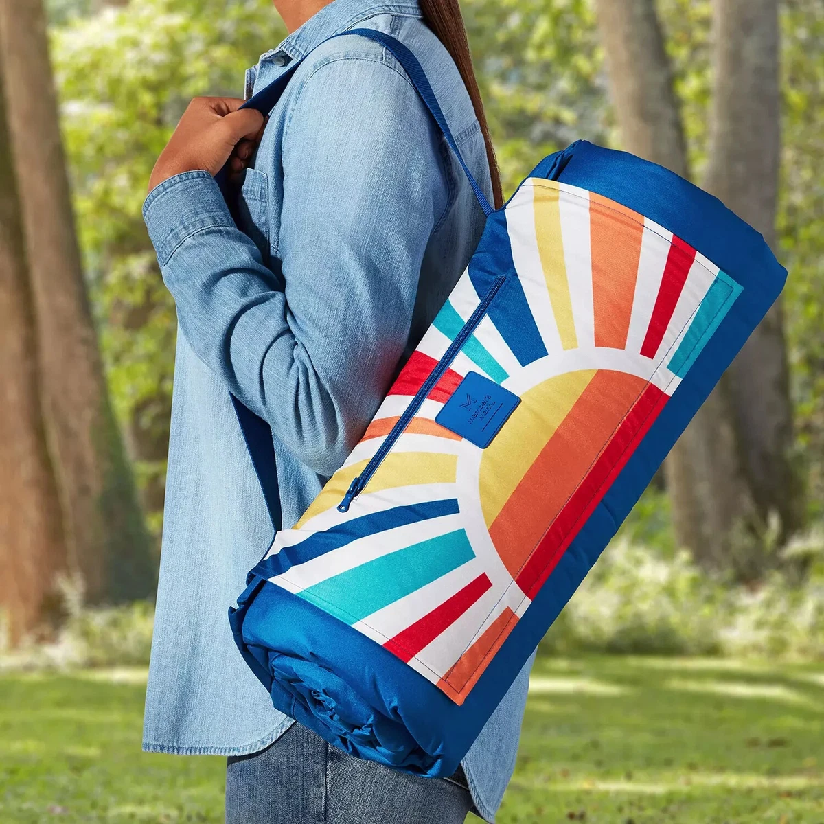 Outdoor blanket online storage