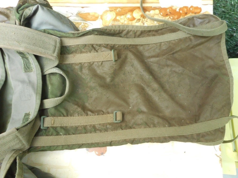 VINTAGE ANCIEN SAC A DOS MILITAIRE MONTAGNE, RANDONNEE, Marquage MAFCA Chateaudu - Photo 2/4