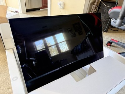 Apple Studio Display A2525 27