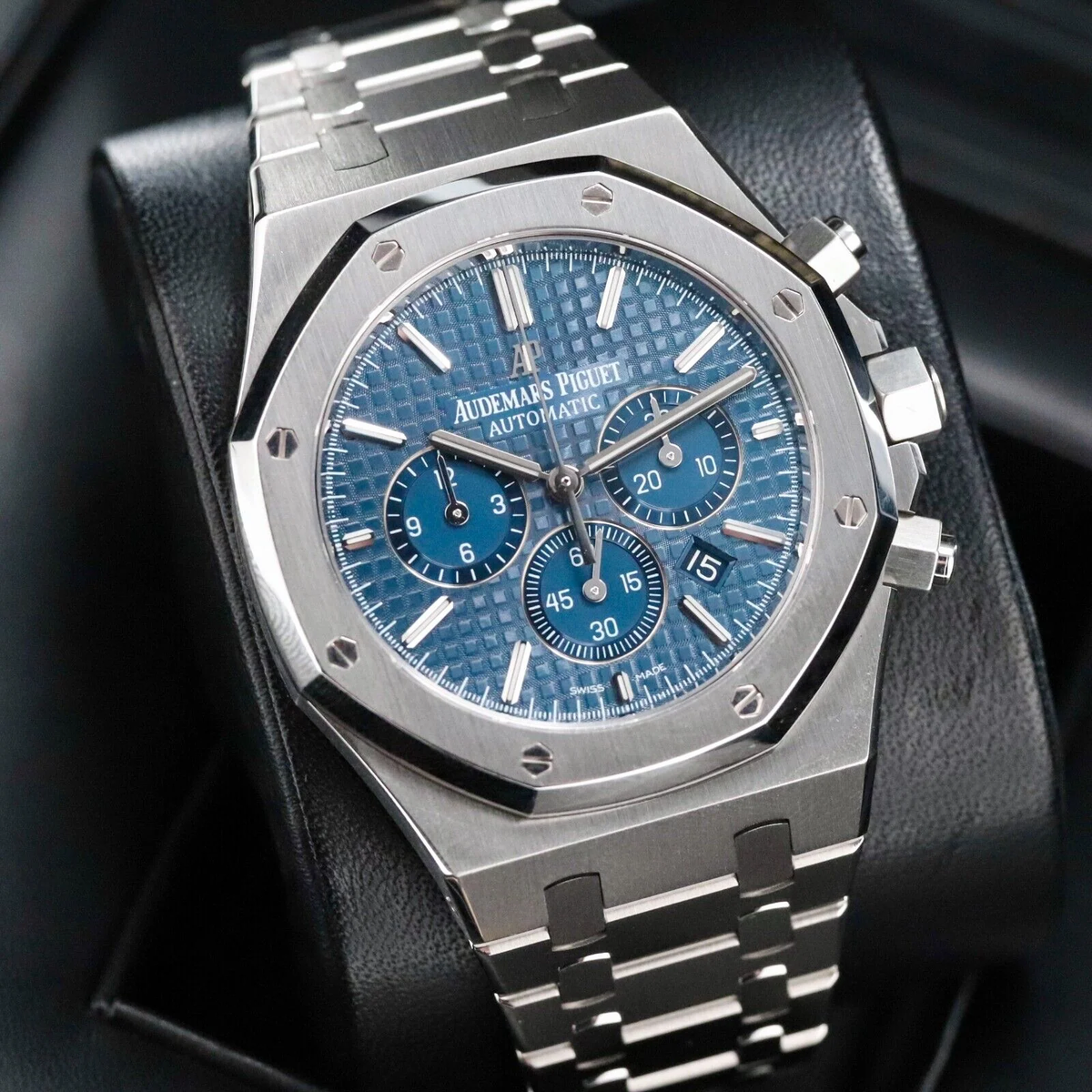 Audemars Piguet Royal Oak Chronograph 41mm Boutique Blue 26320ST
