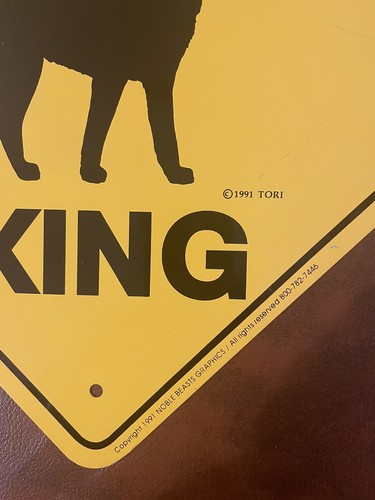 MALINOIS XING VINTAGE METAL SIGN. - Picture 4 of 5