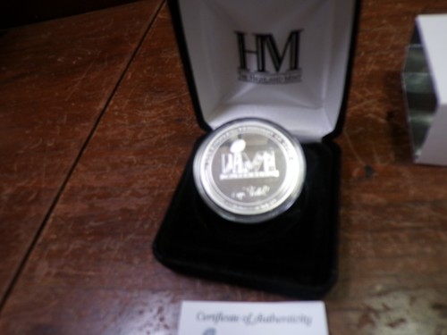 Los Angeles Rams Super Bowl LVI .999 Silver NFL CHAMPIONSHIP Coin #611/2021 - Picture 2 of 5