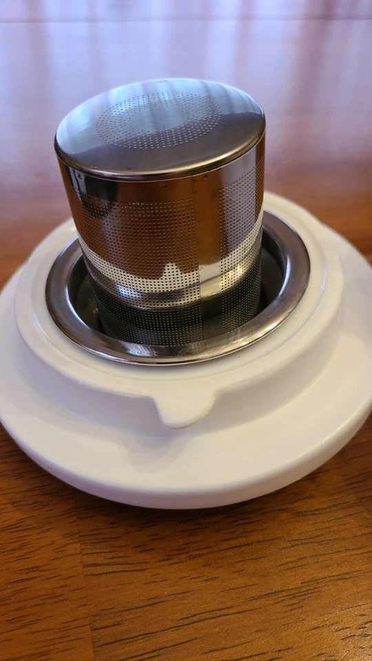 Tetera suelta de cerámica Cookut France aqua silicona tapa mango metal infusor Foto 3 de 4