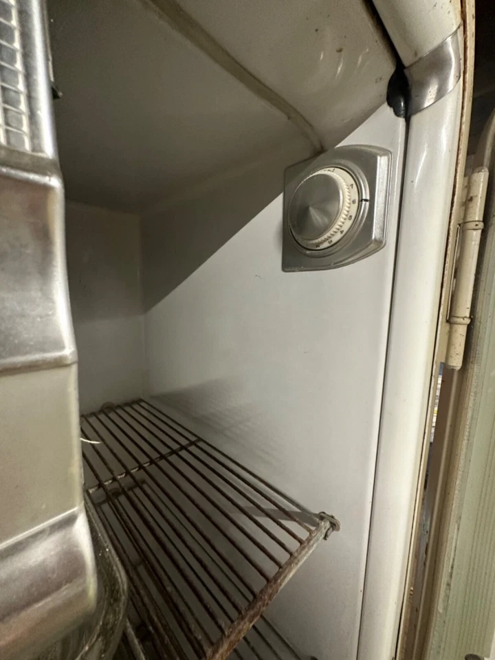 GM MJ-7 Frigidaire 1948 refrigerador vintage Foto 4 de 4