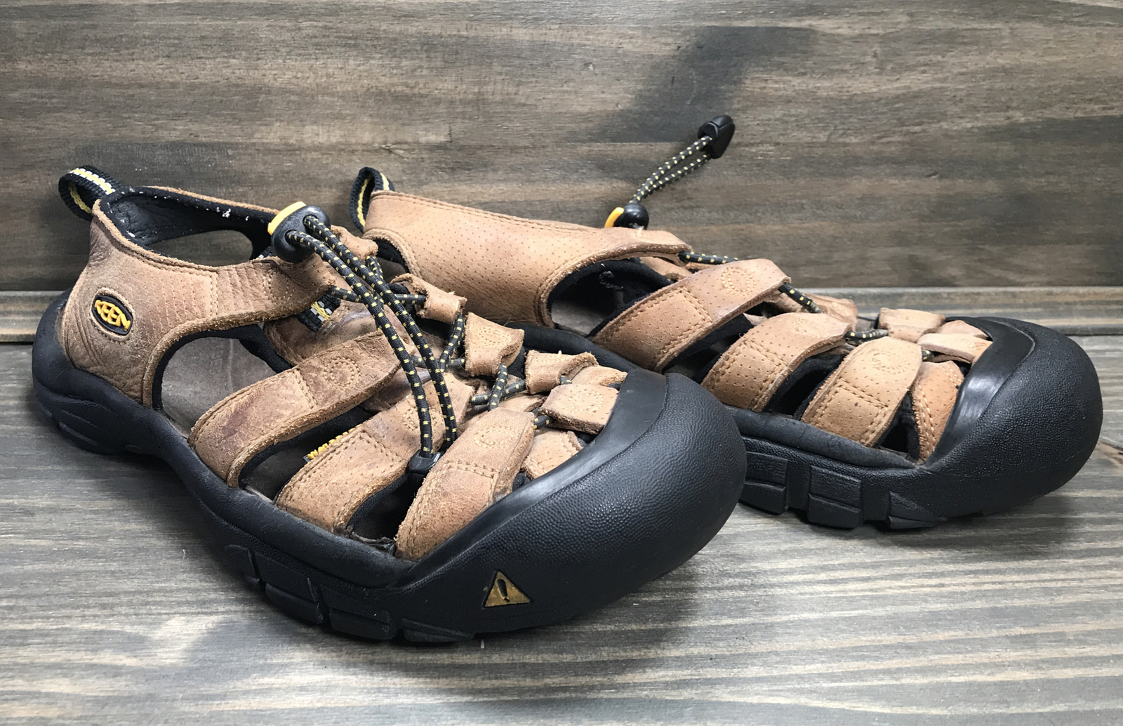 Sandali marroni Keen donna taglia 8 impermeabili XT1205 escursionismo punta chiusa