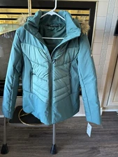 SWISS TECH WOMEN'S GREEN WARM JACKET / SIZE LARGE (12-14) / NEW WITH TAGS
