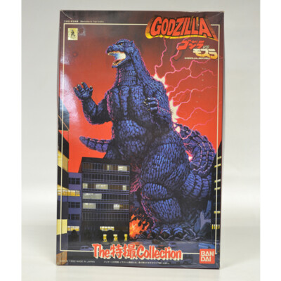 GODZILLA -  The Tokusatsu Collection - Godzilla Vs Mothra Model Kit Bandai