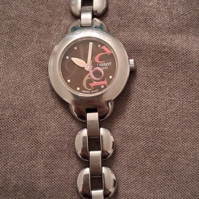 Tissot Grain Folie Damen Armbanduhr T02