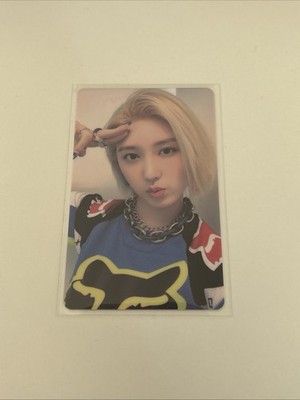 kpop girl group IVE Gaeul After Like Official POB Photocard