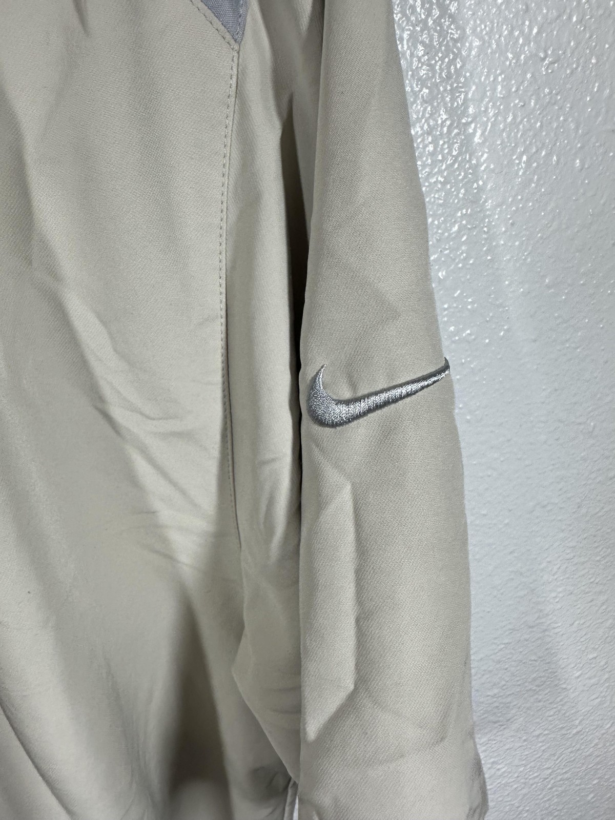 Nike Golf Pullover Mens Large Beige Gray Half Zip Short Sleeve Windshirt Swoosh
