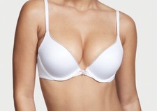 BODY BY VICTORIA Push-Up Plunge Bra