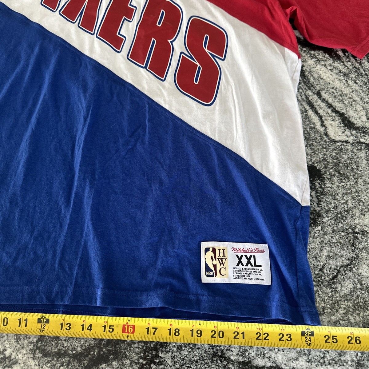 Philadelphia 76ers Shirt XXL Mitchell & Ness Sixers Red