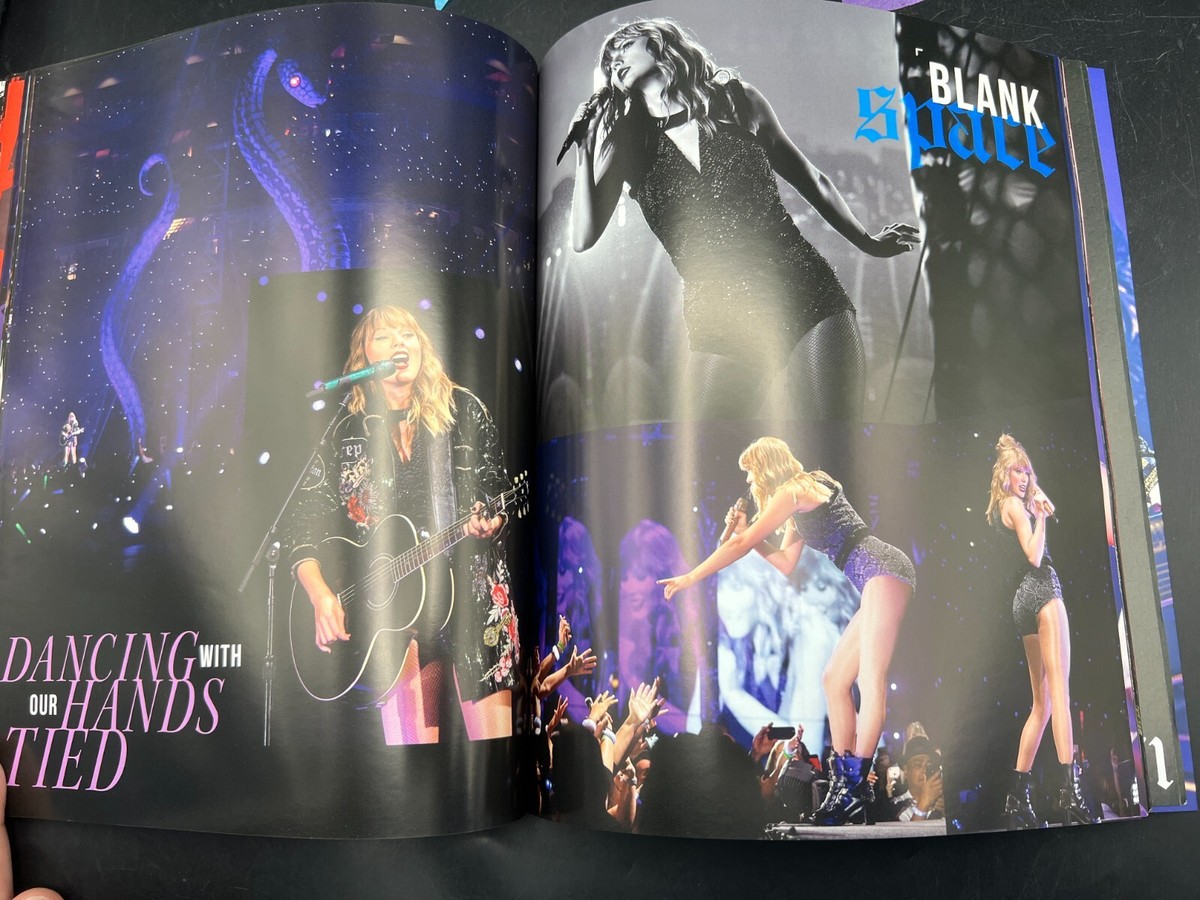 Official Taylor Swift Reputation Concert Stadium Tour Program Book