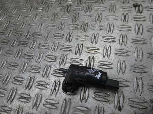 VW Golf 5 Wischwasserpumpe 1K6955651 Bj.2008