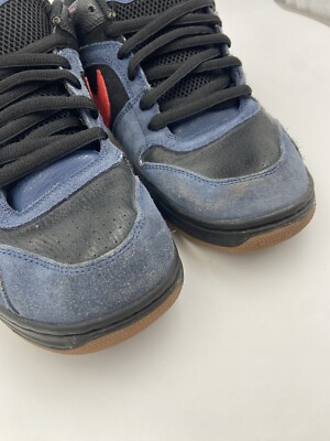 Nike 6.0 Zoom Oncore Blue, Black And Red 313661-022 Size 13 Nike 6.0 Zoom Oncore Blue, Black And Red 313661-022 Size 13