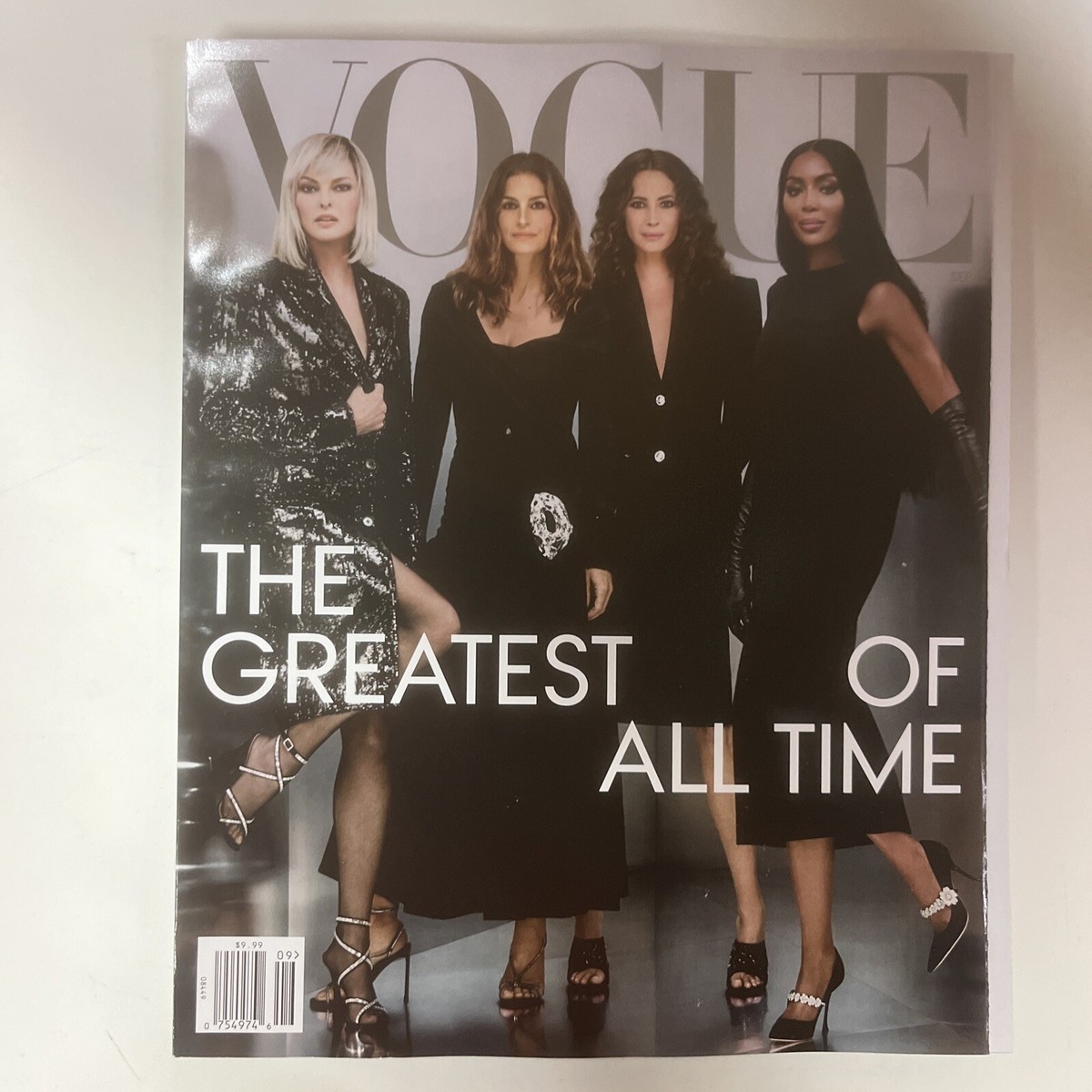 女性情報誌 Vogue Arabia March 2023 Cindy Crewford Cindy Crawford in Vogue Arabia March, by Thomas Whiteside