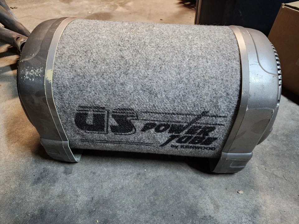 !WOW! Japanese Kenwood KSC-SW900 8" 100 Watt RMS Powered Subwoofer Bass Tube - Image 2 of 4