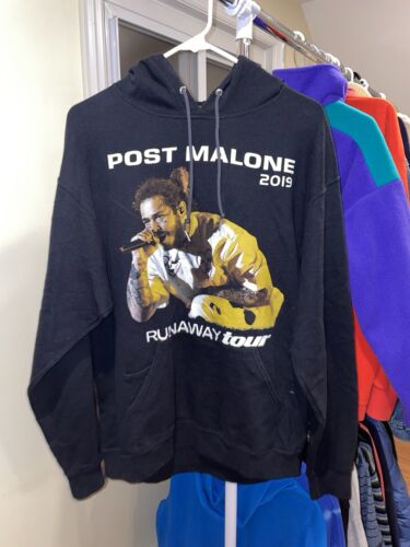 Post malone merch hoodie - Gem Post malone merch hoodie - Gem