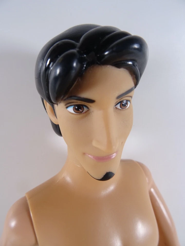 Original Disney Store Rapunzel Flynn Ryder Puppe total verföhnt selten (15728) - Bild 2 von 4
