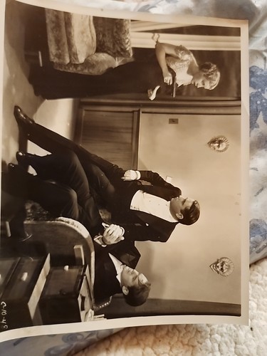 Foto 8x10 Genevieve Tobin con pistola Nono Ospite Mystery Board Estate C-10-48 - Foto 9 di 10