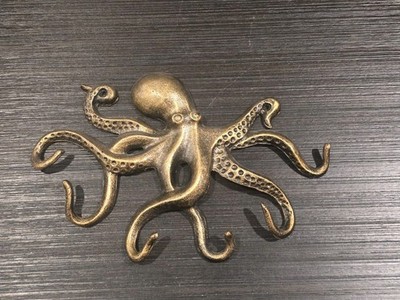 Octopus Decorative Wall Hanger