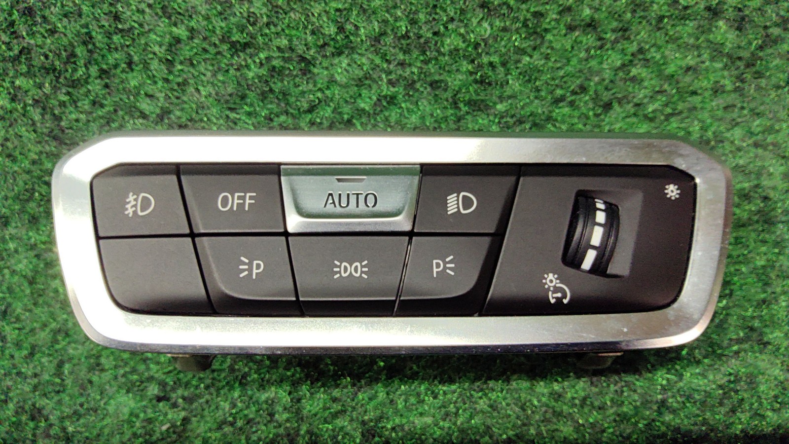 2019-2022 BMW X5 Control unit lights OEM 61315A16B02