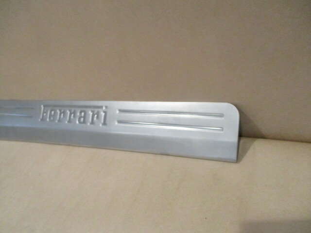 Ferrari 458 Italia, Spider - LH Kick Plate - P/N 81362300