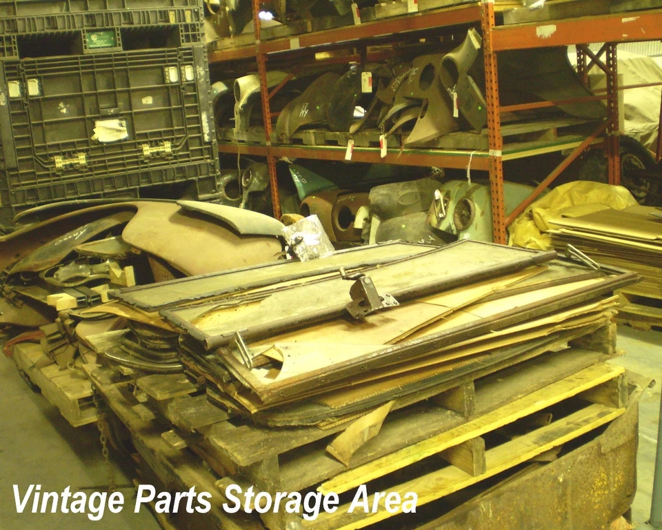 Chevrolet Beretta 1988 1989 1990 parachoques delantero moldura cromo/gris 14103493 Foto 4 de 4