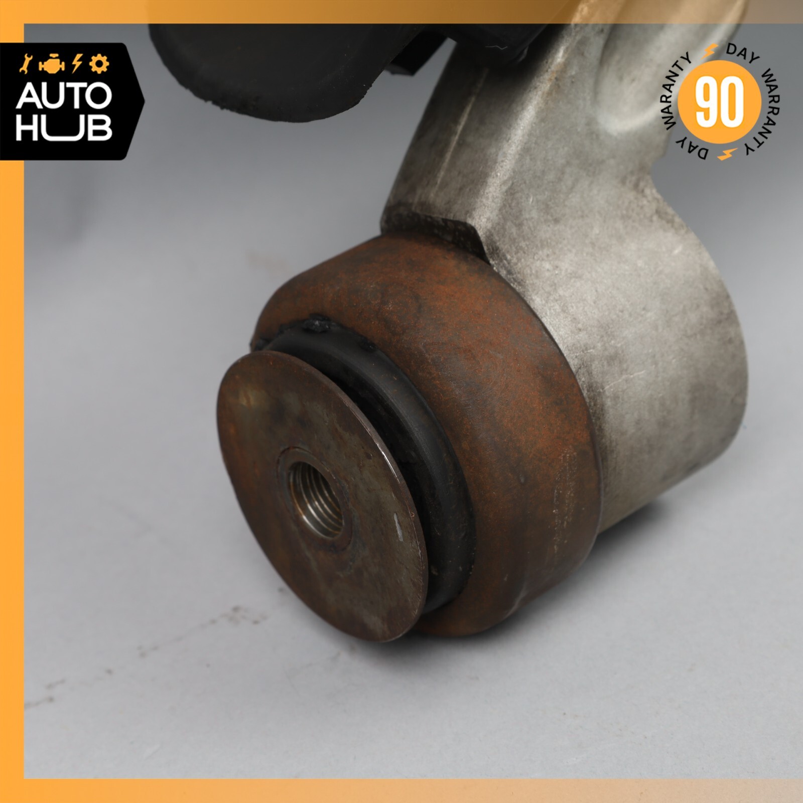 11-19 Maserati GranTurismo M145 Front Right Lower Control Arm 3206581 OEM