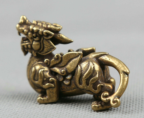 Chinese Bronze Animal Kylin Qilin Pixiu Beast Statue Collect 1.9" Curio - Picture 1 of 6