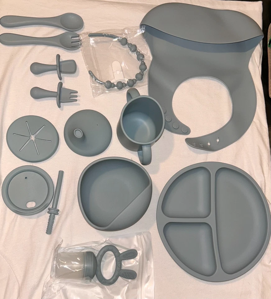 Juego de Vajilla Infantil de Silicona de 10 piezas para Bebe, color Azul o Rosa - Imagen 3 de 4