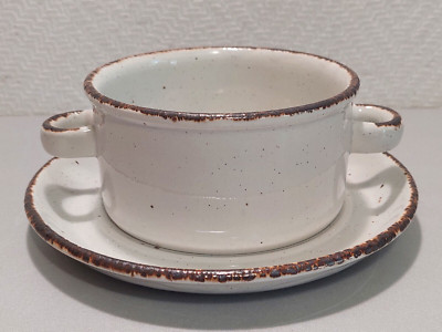 Midwinter Stonehenge Suppentasse mit Untertasse Modell Creation Variante 1