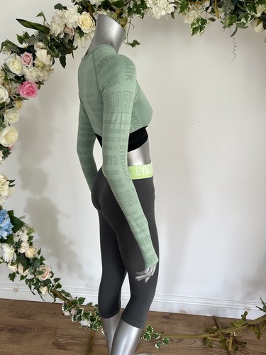 Gymshark Vision Crop Top Womens Size S & M Green Long Sleeve Training NEW OU76 - Picture 15 of 21