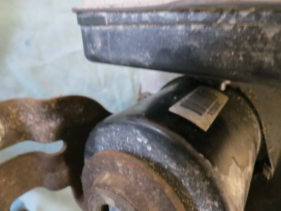 ✅ 04-05 GMC Bomba ABS Freno Antibloqueo con Módulo OEM 13567140 Escalade Cadillac Foto 4 de 4