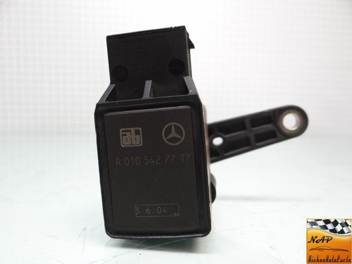 2005 MERCEDES CLK 500 W209 OEM REAR SUSPENSION LEVELING SENSOR 0105427717 - Picture 3 of 5