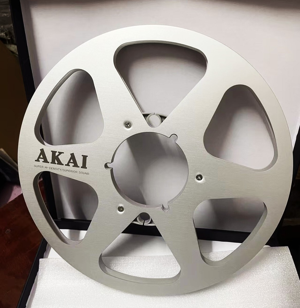One Pair silver 10.5'' Aluminium tape reel for Akai Reel To Reel