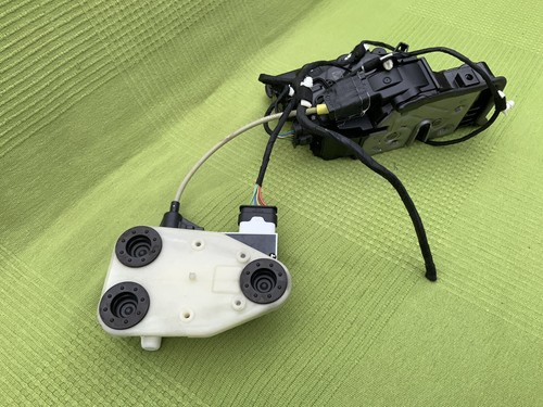 BMW F15 F16 X5 X6 FRONT LEFT Door lock Auto soft close Lock Rear 7281951 7323781 - Picture 7 of 18