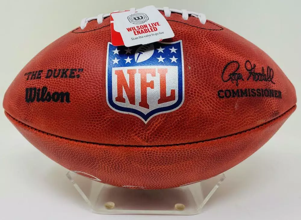 Autographed patrick shop mahomes football
