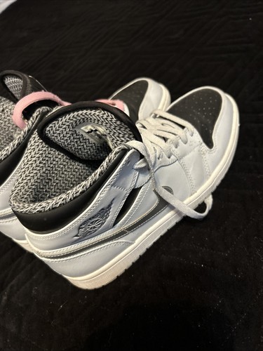 Air Jordan 1 Retro High OG “Rare” - Picture 6 of 7