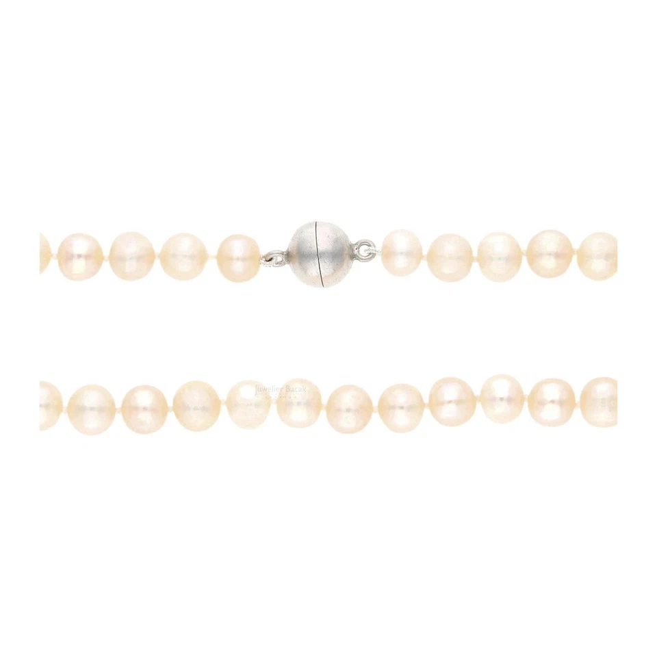 Perlenkette Second Hand mit Magnet Verschluss, Silber 25324596 getragen - Bild 2 von 3