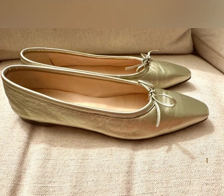 复古 Manolo Blahnik 金属金色芭蕾平底鞋全新带标签,尺寸 40.5 意大利制造 — 第 3/4 张图片