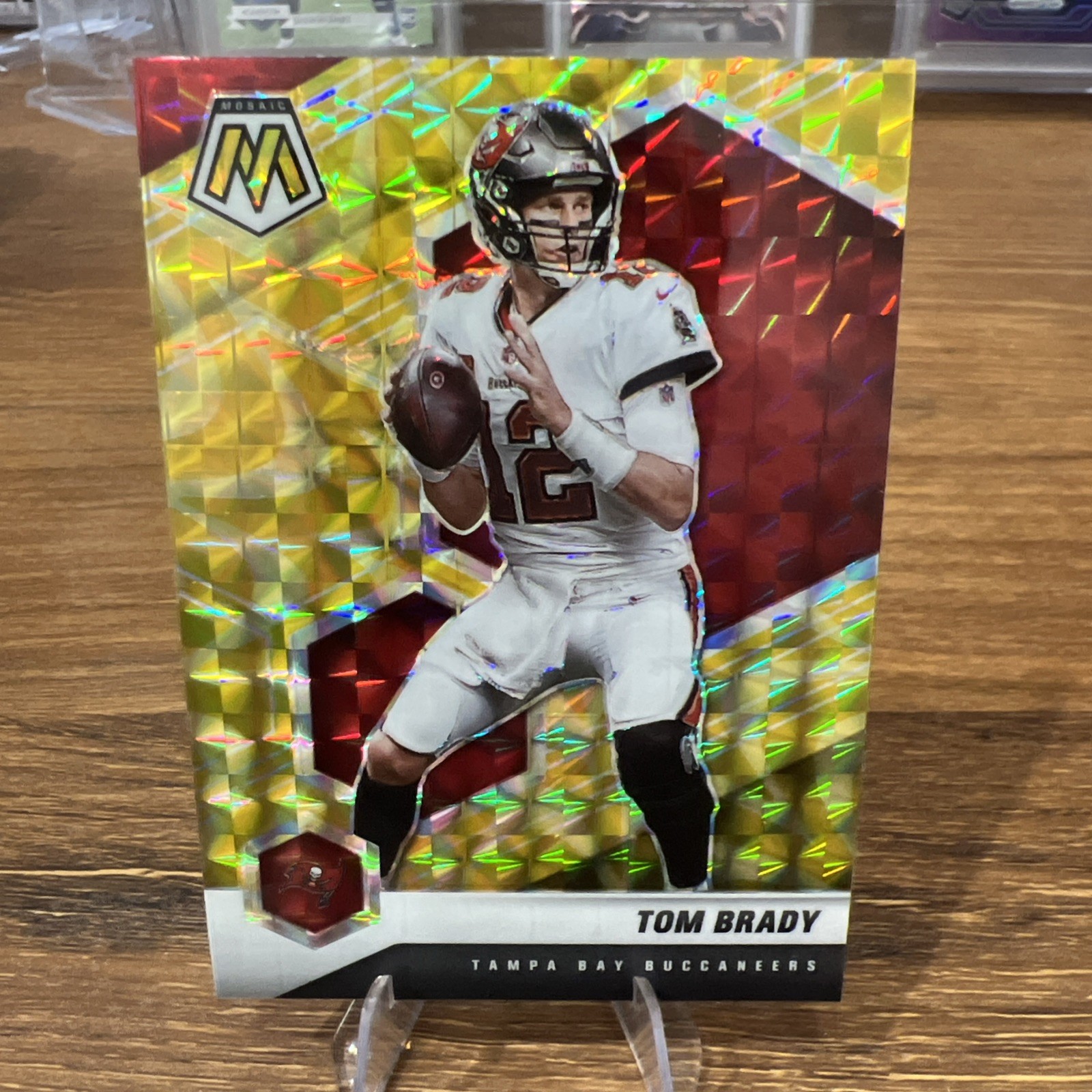 2021 Panini Mosaic - Tom Brady #186 Reactive Yellow Mosaic Prizm