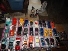 Vintage/Modern Built Model Cars Lot Of 31 Parts Junkyard Estate
