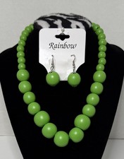 Set of Green Graduating Wood Bead Necklace and Dangle Hook Earring NWT
