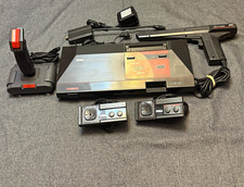 SEGA Master System Console Bundle Quickshot 2 Controllers Light Phaser 10 Games