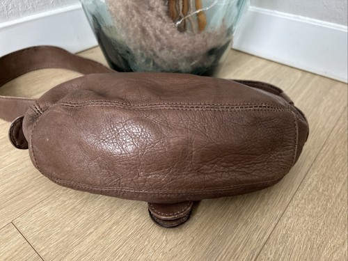 SUNDANCE CATALOG Brown Leather Handbag Purse Made Italy Small Buckle Flap Sling - Picture 9 of 12