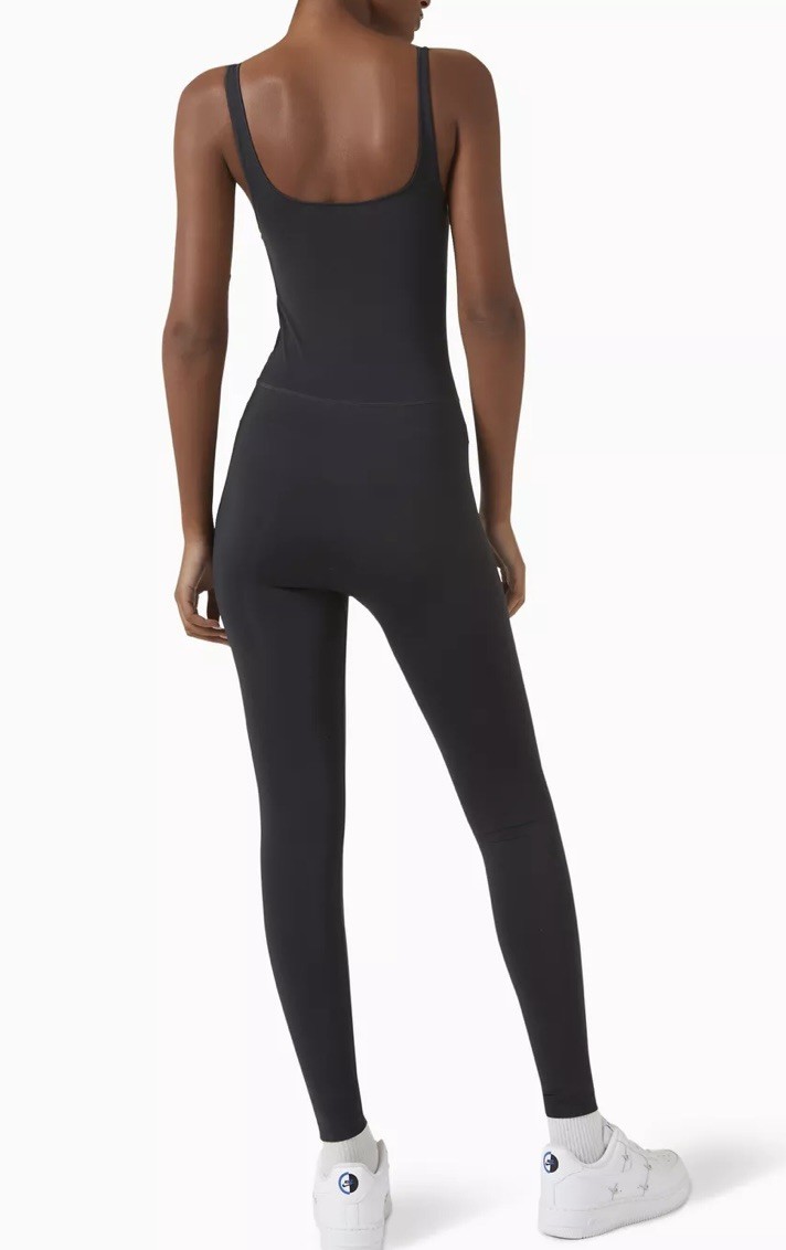 SKIMS Medium Eclipse Soft Smoothing Seamless Cats… - image 1