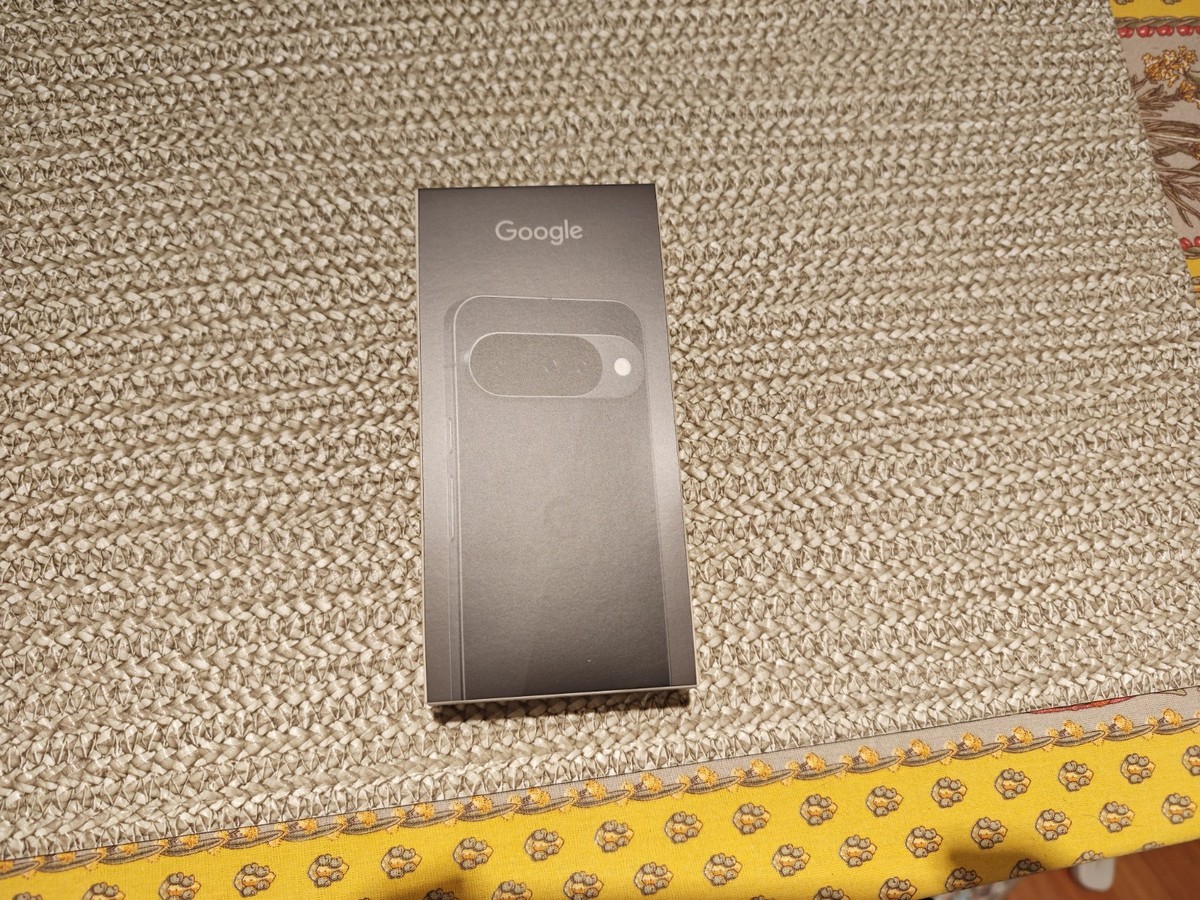 Google Pixel 10 - Obsidian - 128GB - Brand New Unopened | eBay